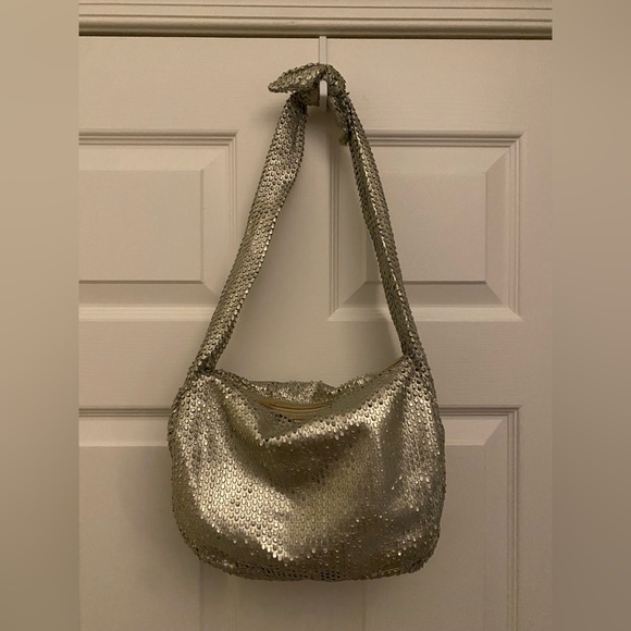 $620 Kate Spade Collect Metallic Silver Perforated Leather Shoulder Bag Purse - Picture 2 of 16